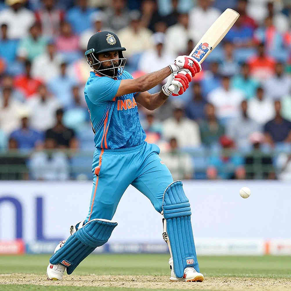 মাঝের ওভারেই লেখা হয় এশিয়ার টি-টোয়েন্টি ভাগ্য