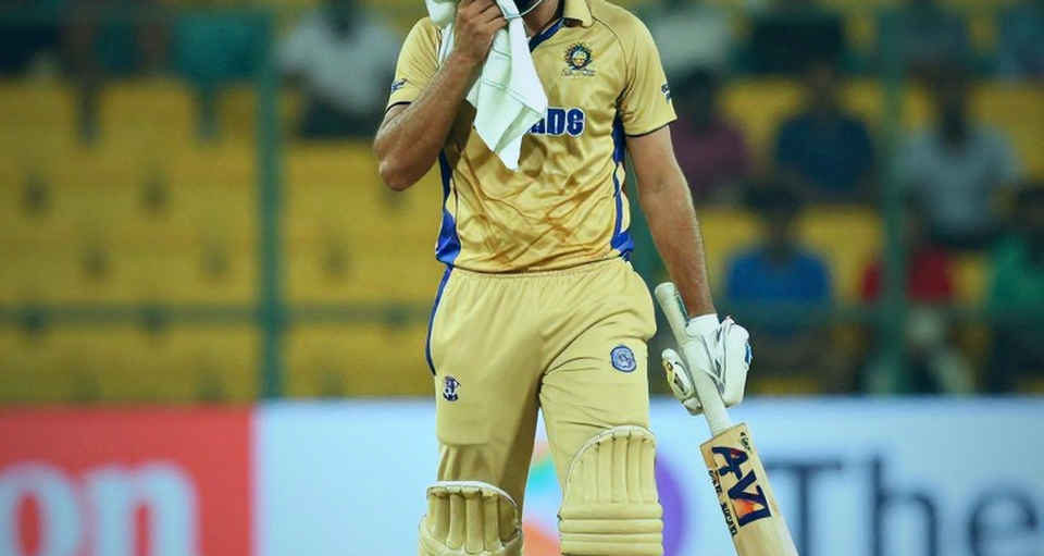 নারী ক্রিকেটের অদৃশ্য শ্রম: লর্ডসের ফাইনাল থেকে বেঙ্গালুরুর ডায়েরি পর্যন্ত