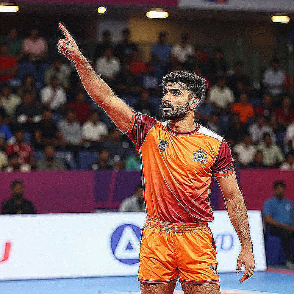 ত্রিশ সেকেন্ডের শ্বাস: কাবাড্ডির নিয়ম, নিলাম আর শাসনের আসল ঘড়ি