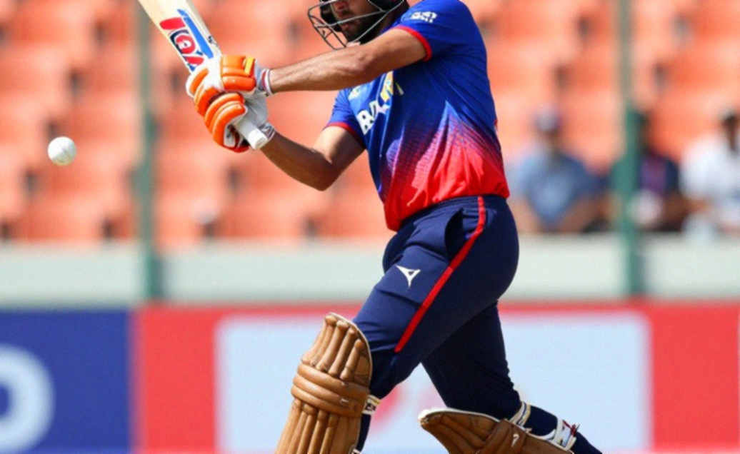 লিয়ন বাদ: ১৩৬ টেস্টের বেসলাইন ভেঙে অস্ট্রেলিয়া আসলে কী মাপছে